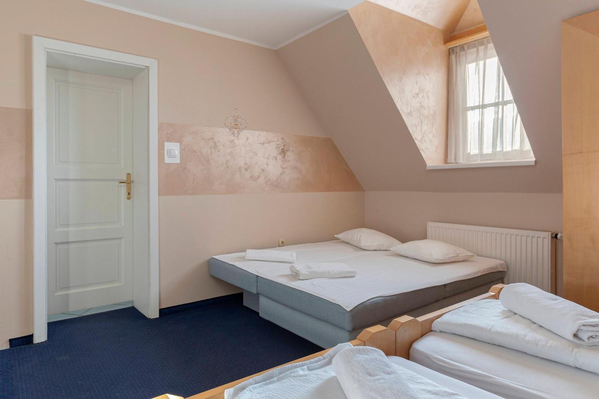 Hotel Burger Venise Recica ob Savinji Екстериор снимка
