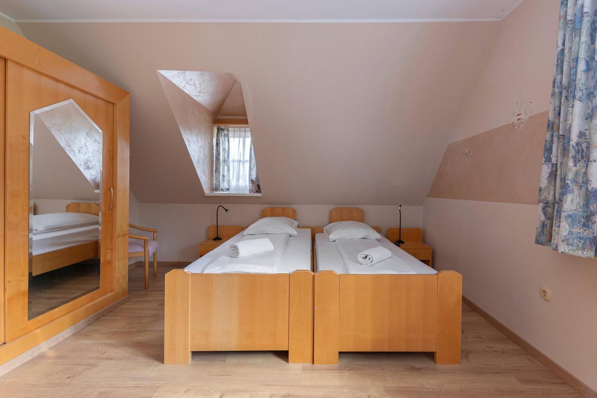 Hotel Burger Venise Recica ob Savinji Екстериор снимка